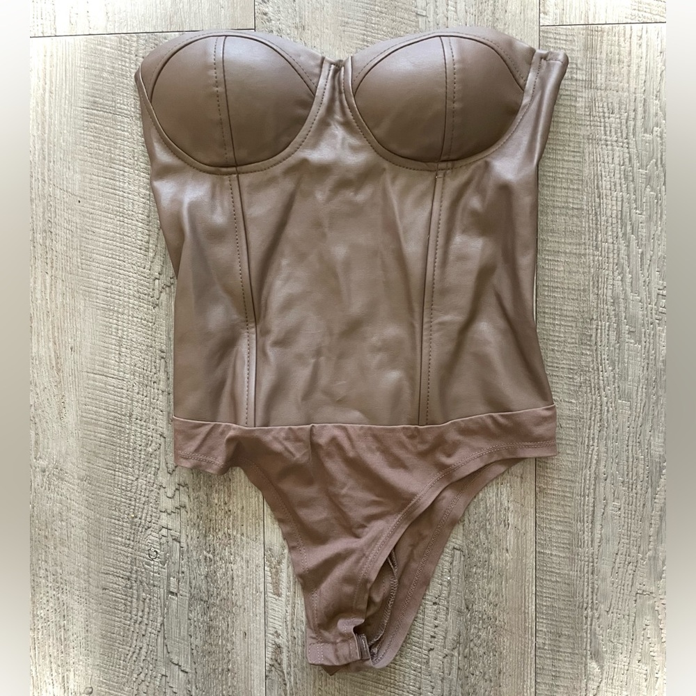 AQUA beige bustier bodysuit